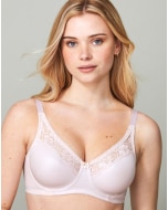 WonderBra Firm-support Seamless Cup Underwire Bra