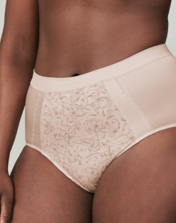 WonderBra Comfy Glam Modern Lace Brief